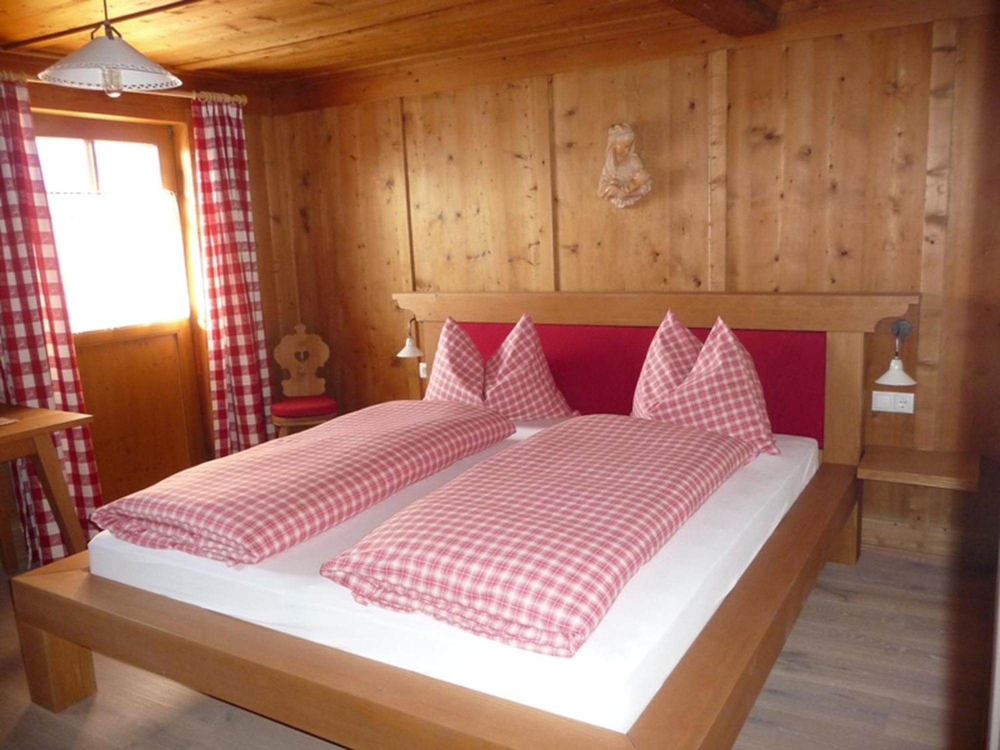 Berggasthaus Agritur Moserhof Braies  Room photo